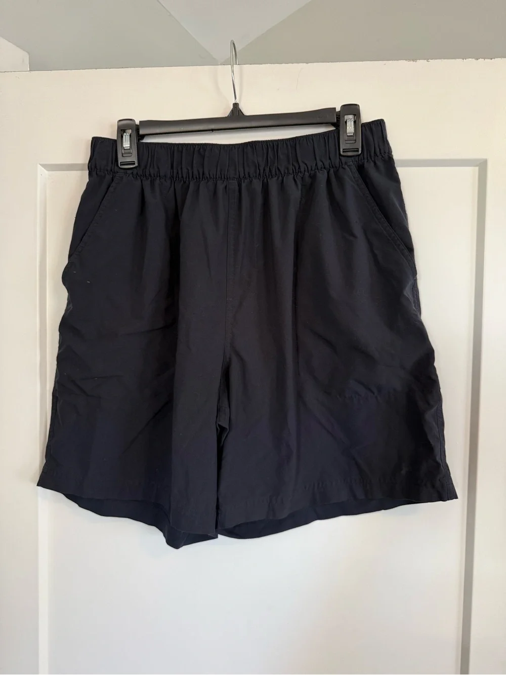 Under Armour Men's Black Athletic Elastic-Waist Shorts